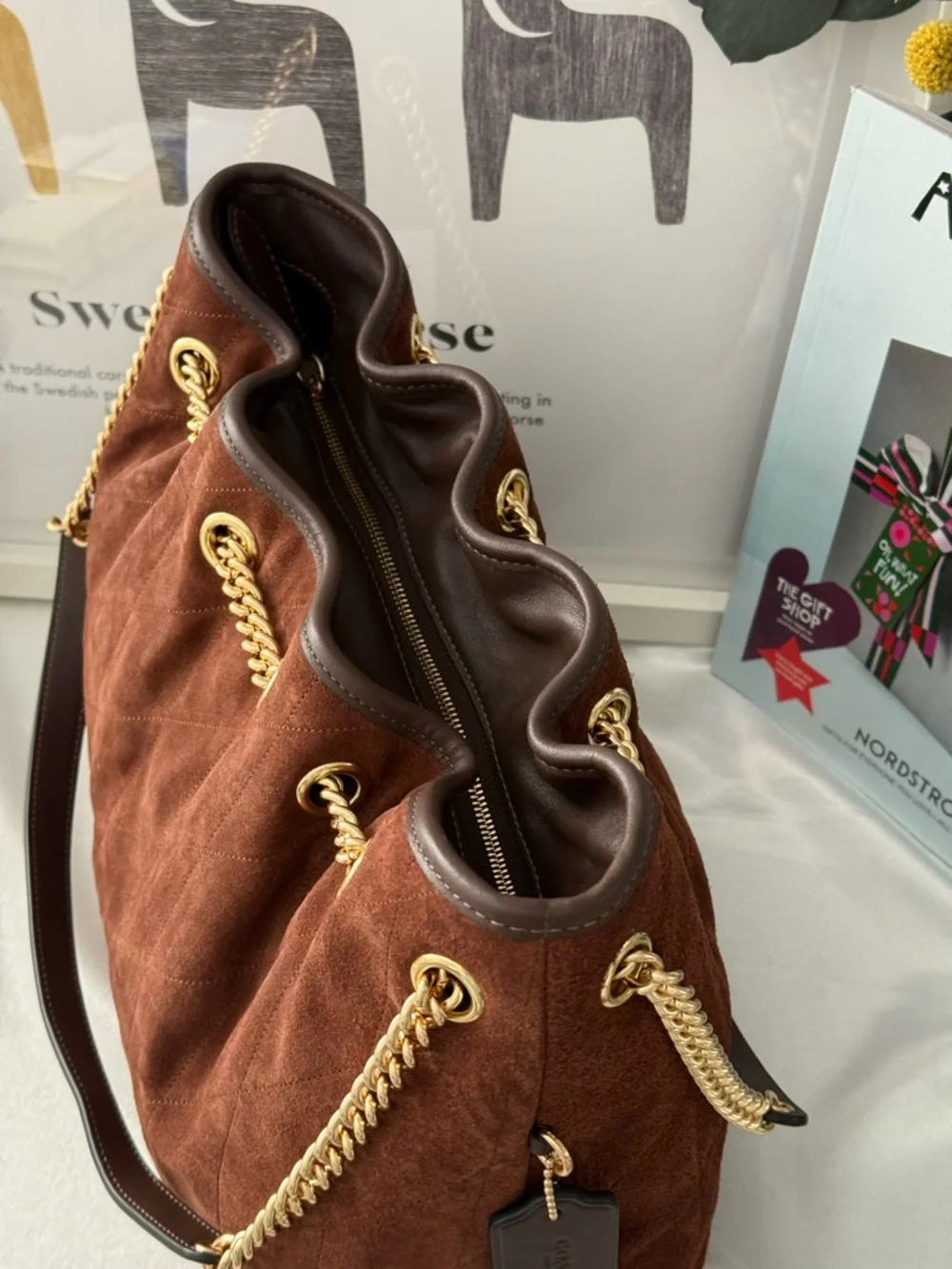 COACH CCZ80 Evelyn Shoulder Bag with Quilting Suede Gold/Vintage Brown/ Mapl WNT - Picture 5 of 13
